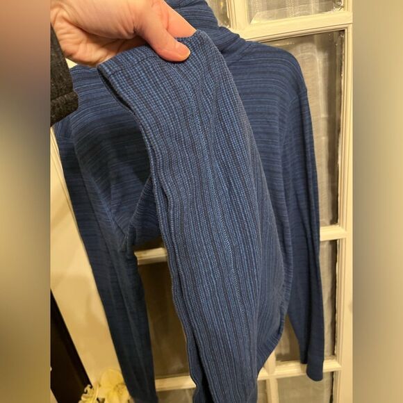 Kenneth Cole and Express Men’s Top Bundle - Picture 13 of 14